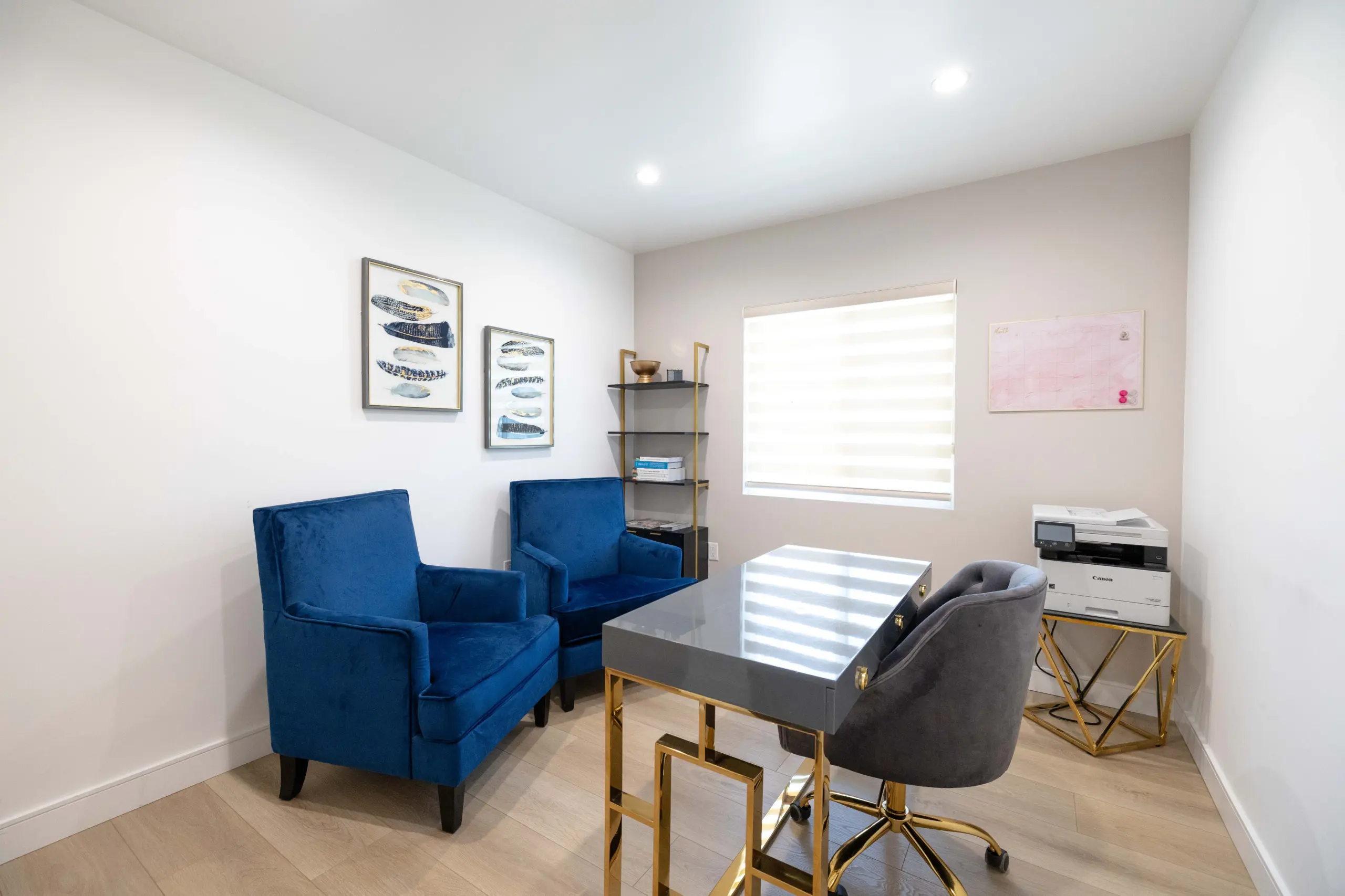 A safe and welcoming environment at Deluxe Treatment Center showing what is trauma-informed care in rehab.