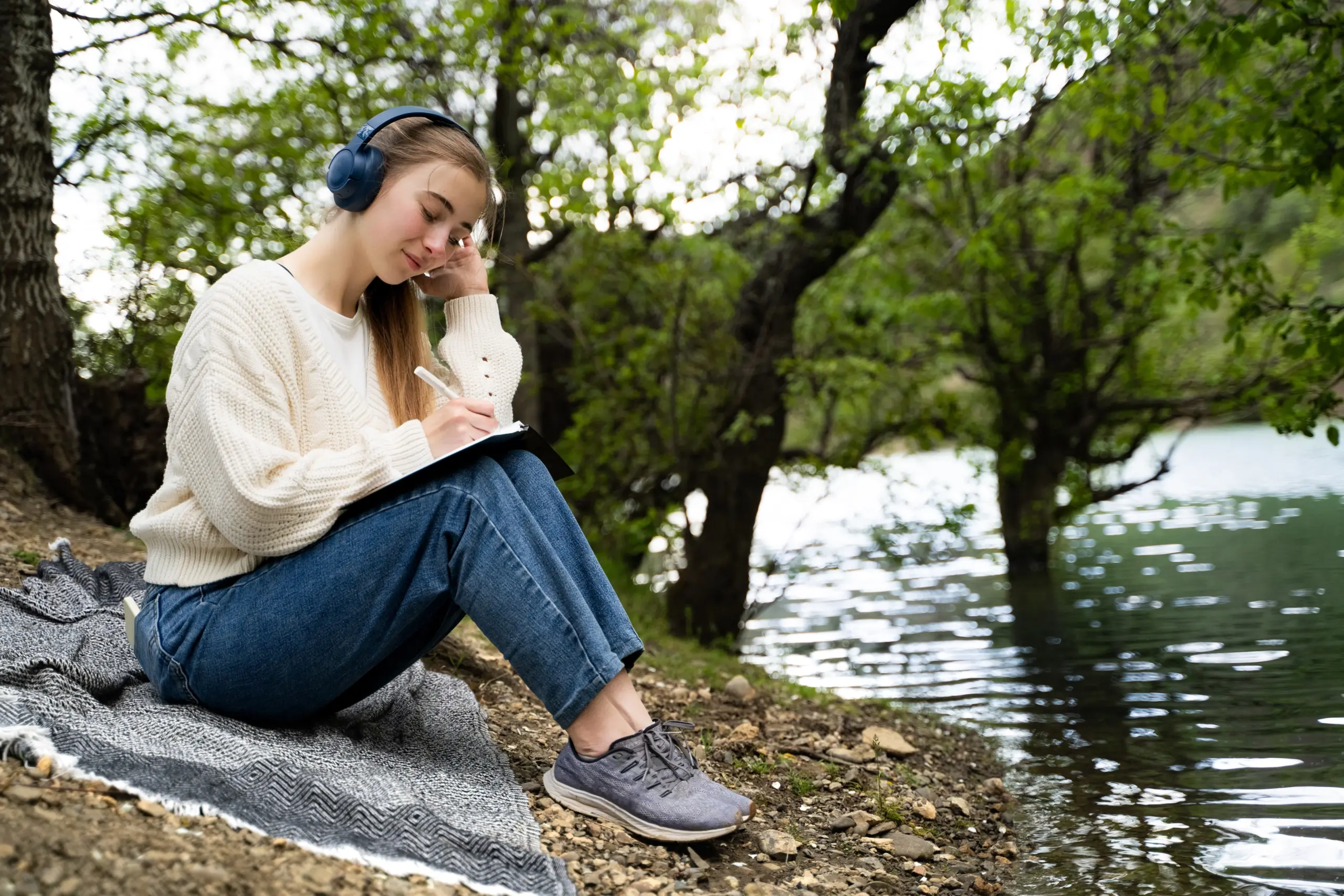 journaling as part of mental health recovery routine